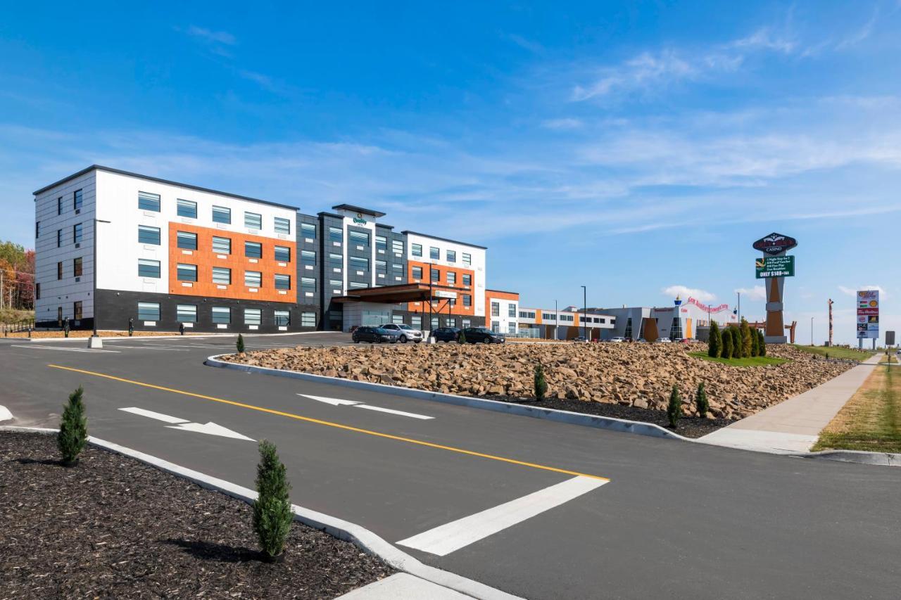 Quality Hotel & Conference Centre Edmundston Esterno foto
