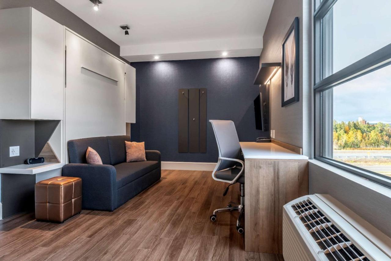 Quality Hotel & Conference Centre Edmundston Esterno foto
